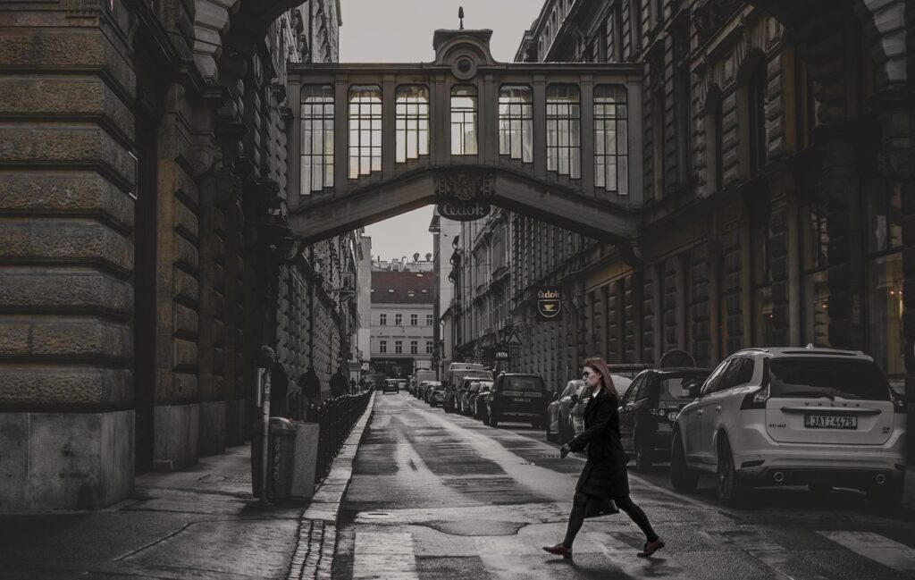 関東で平日に楽しむ紅葉狩りのおすすめスポットは？